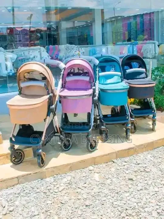 Baby Stroller With Reversible Seat Design