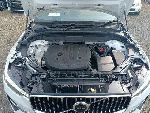 Volvo XC60 2020 White