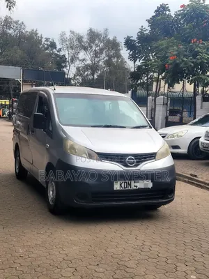 Nissan NV1500 2017 Silver