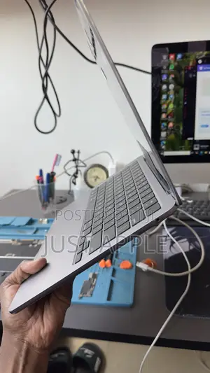 Laptop Apple MacBook Air 8GB Apple M2 SSD 256GB