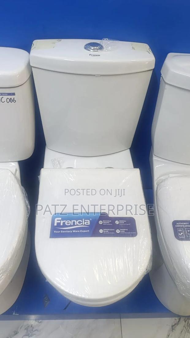 Ceramic Close Couple Toilet