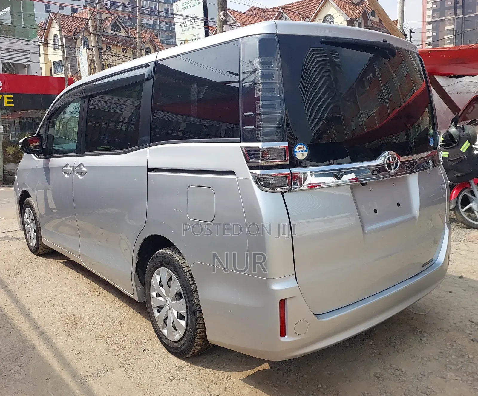 Toyota Voxy 2019 Silver