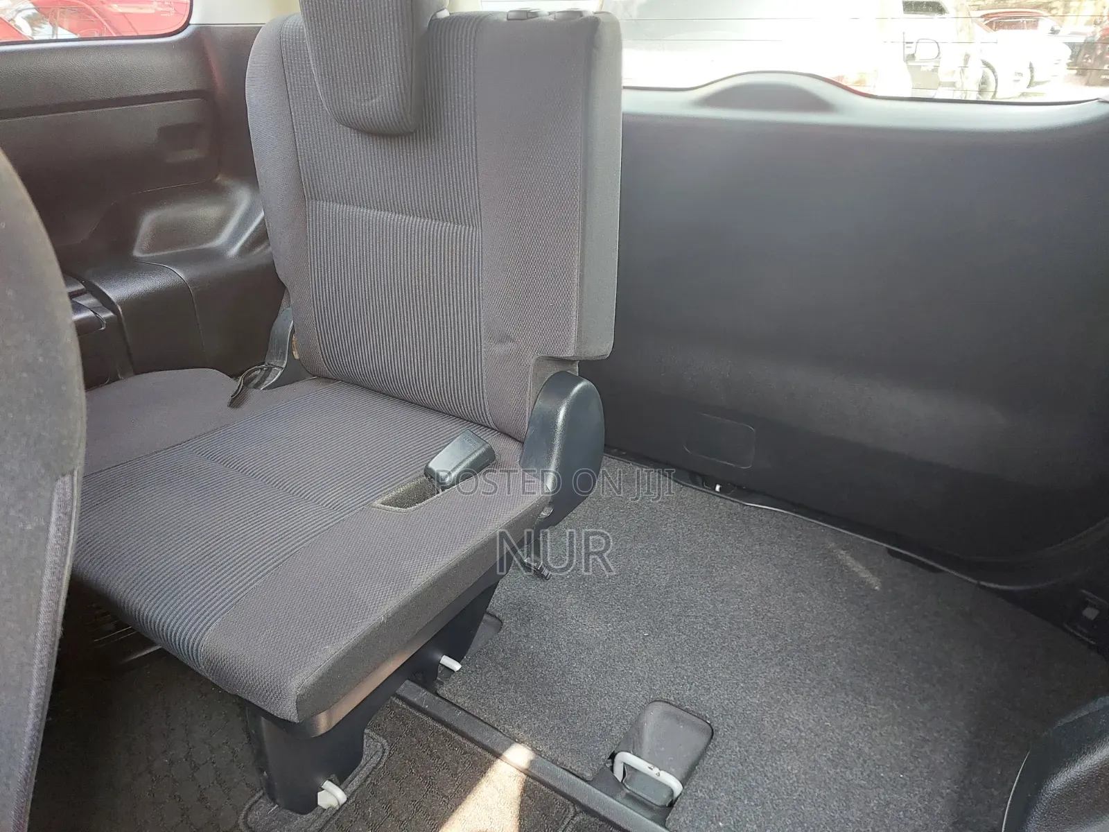 Toyota Voxy 2019 Silver