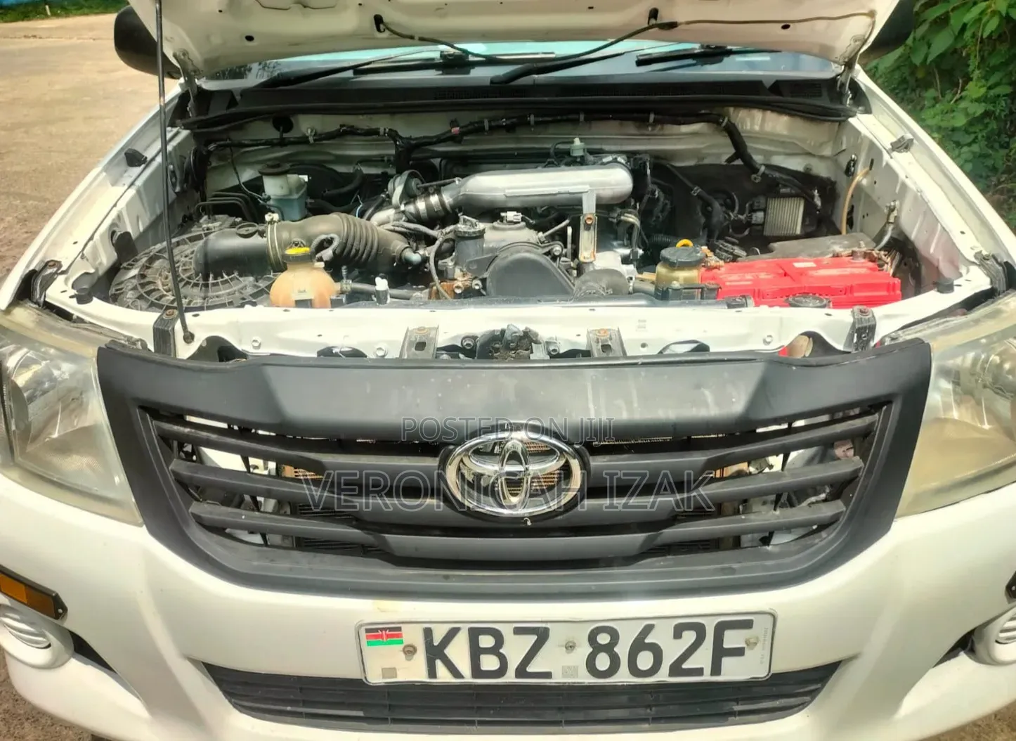 Toyota Hilux 2014 White