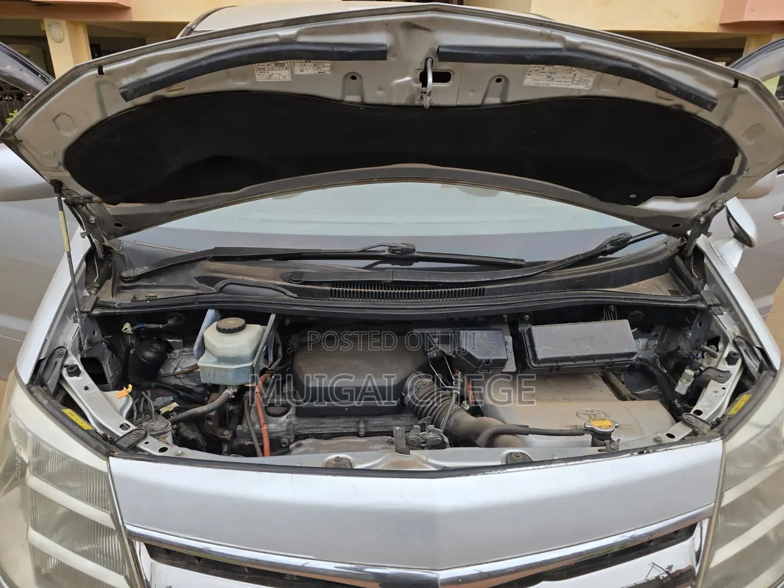 Toyota Alphard 2007 Silver