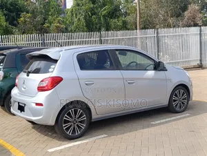Mitsubishi Mirage 2017 Silver