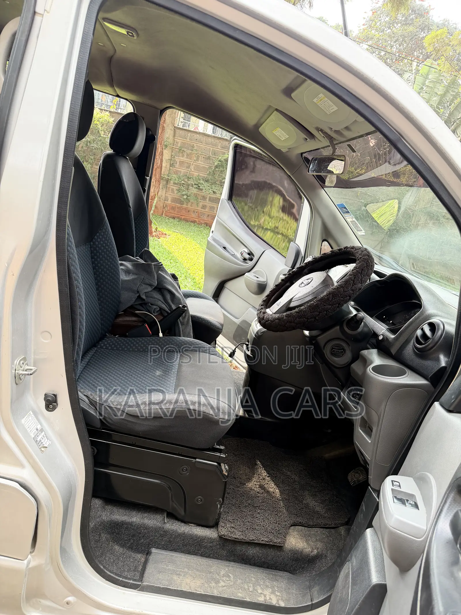Nissan NV200 2014 Silver