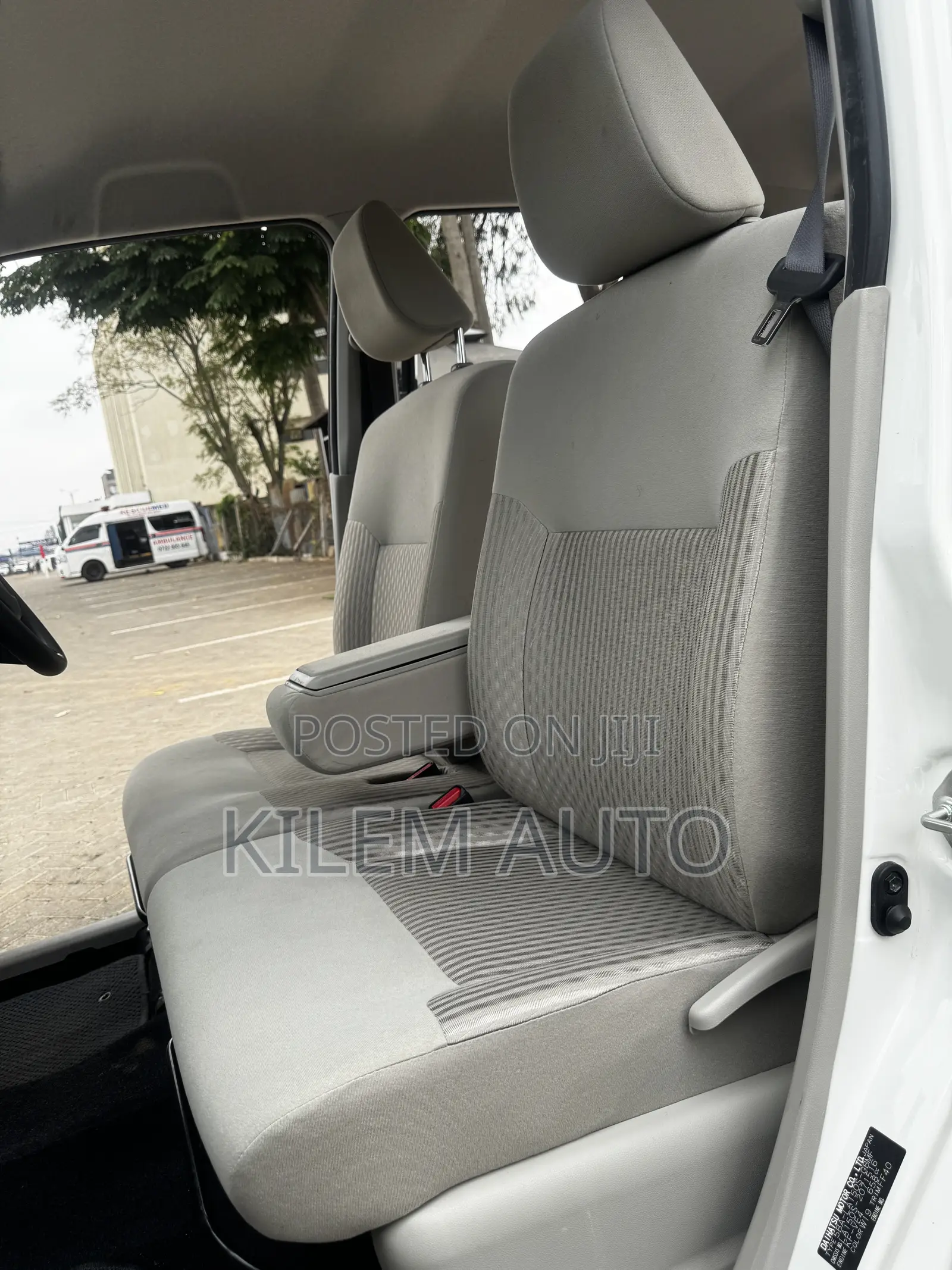 Daihatsu Move 2020 White