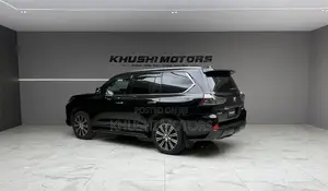 Lexus LX 2020 Black