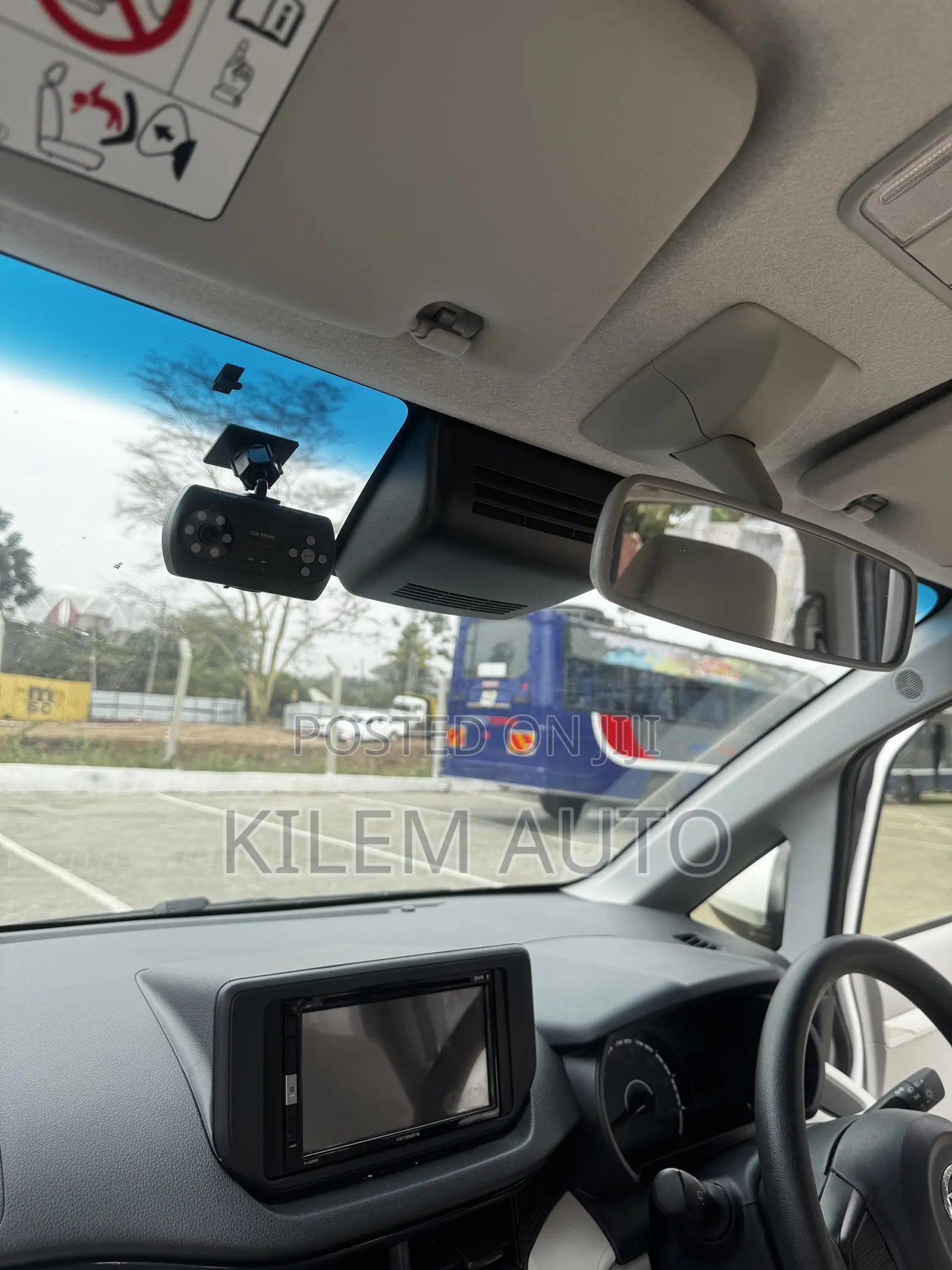 Daihatsu Move 2020 White