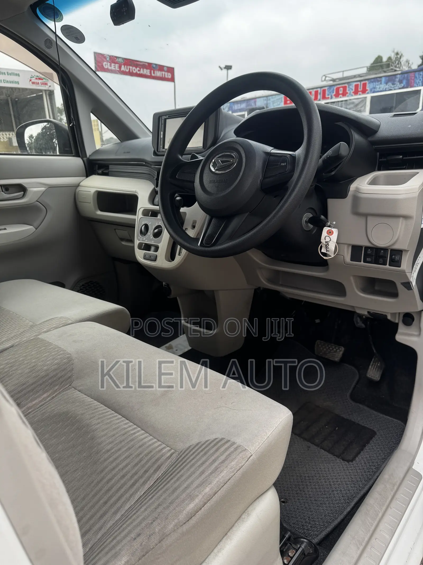 Daihatsu Move 2020 White