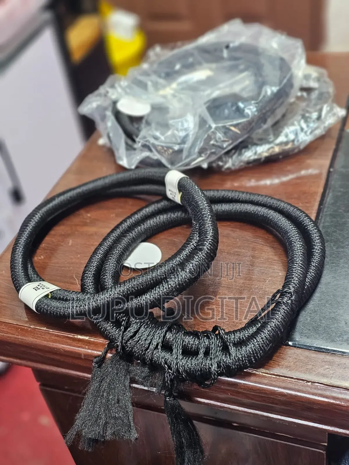 Agal Ring With Strip