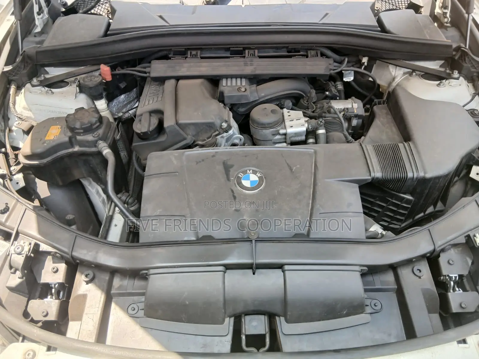 BMW X1 sDrive28i 4dr SUV (2.0L 4cyl Turbo 8A) 2015 White