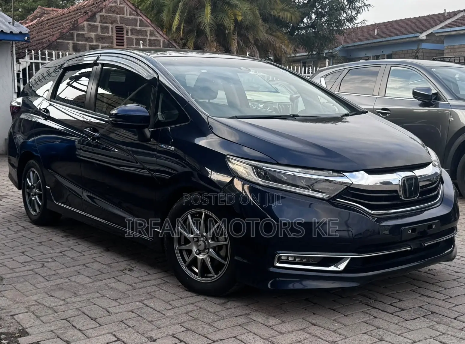 Honda Shuttle 1.5 Hybrid 2WD 2019 Black