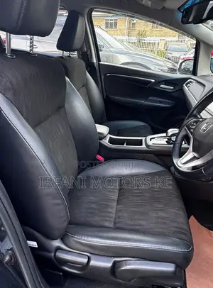 Honda Shuttle 1.5 Hybrid 2WD 2019 Black