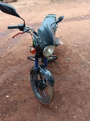 Bajaj Boxer 2022 Black