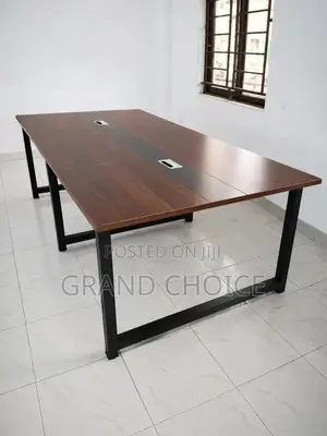 Executive Office Meeting Chair