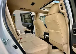 Toyota Land Cruiser 2023 White