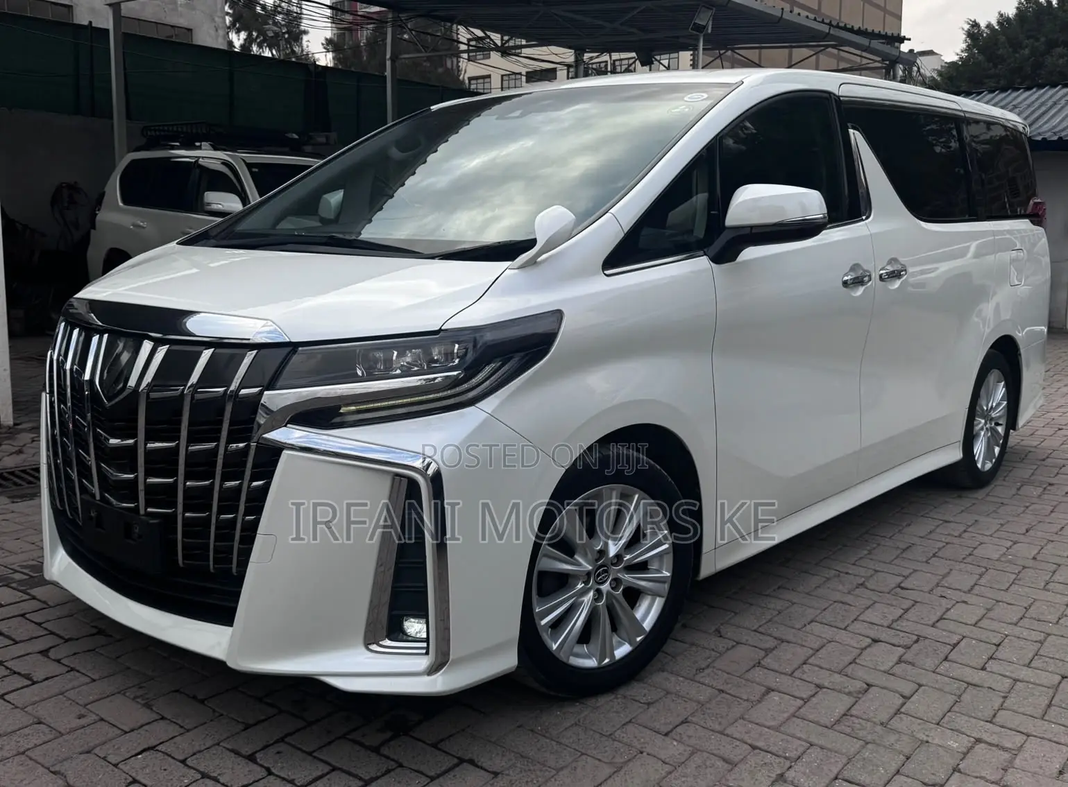 Toyota Alphard 2.5 Petrol FWD 2020 White