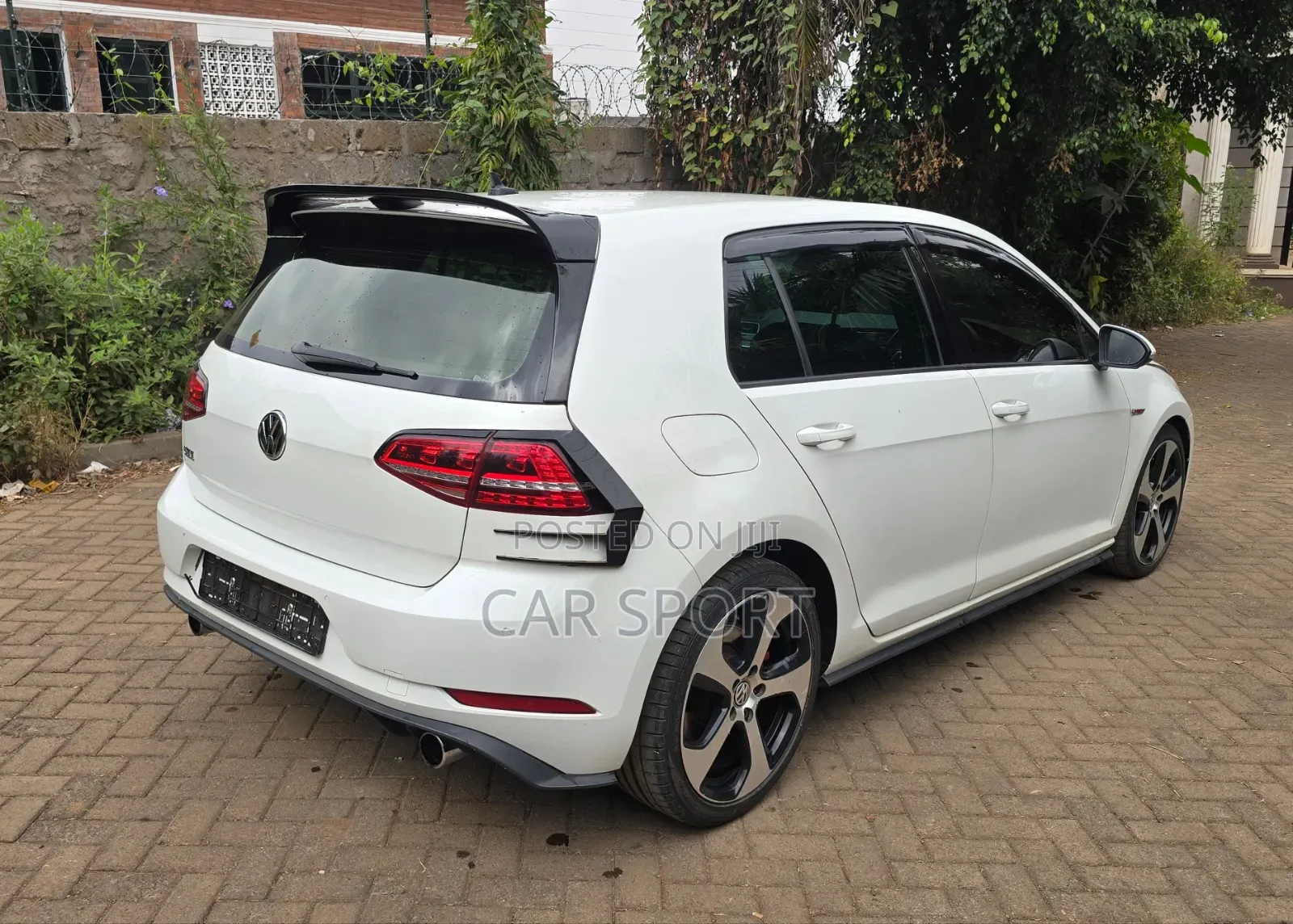 Volkswagen Golf 2015 White