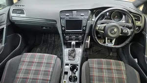 Volkswagen Golf 2015 White