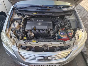 Toyota Premio 2011 Silver