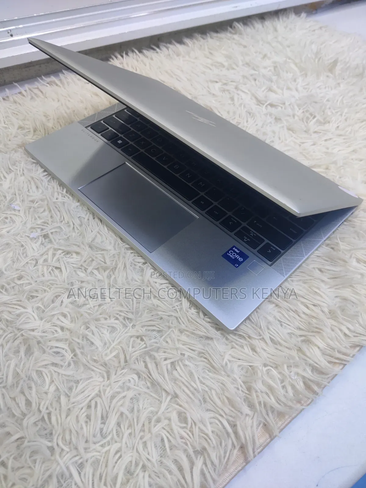 Laptop HP EliteBook 830 G8 16GB Intel Core i7 SSD 512GB
