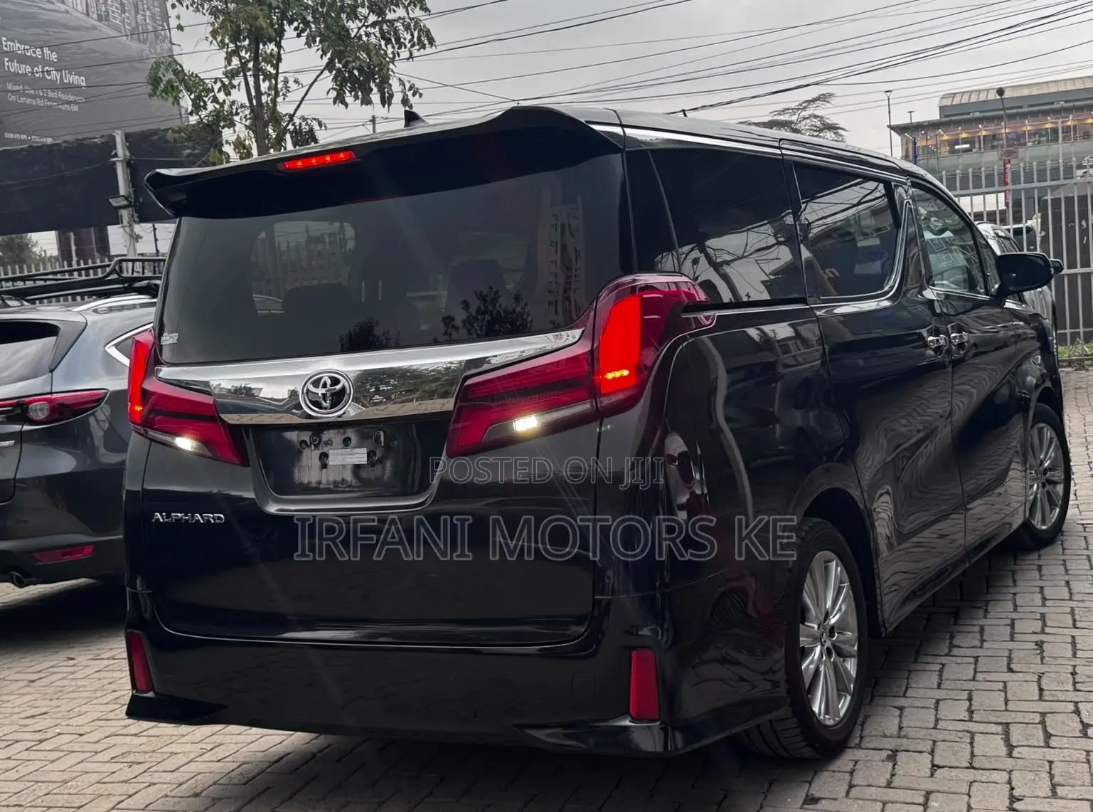 Toyota Alphard 2.5 Petrol FWD 2020 Black