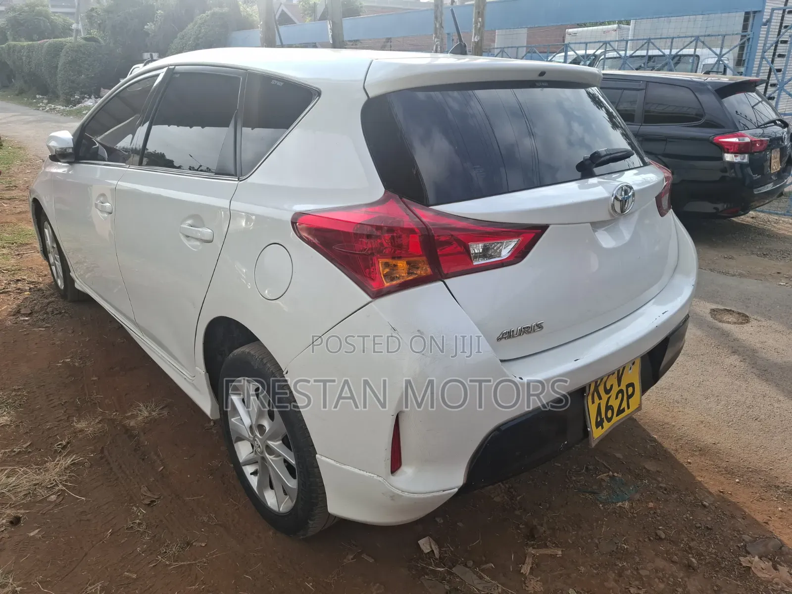 Toyota Auris 2012 Pearl