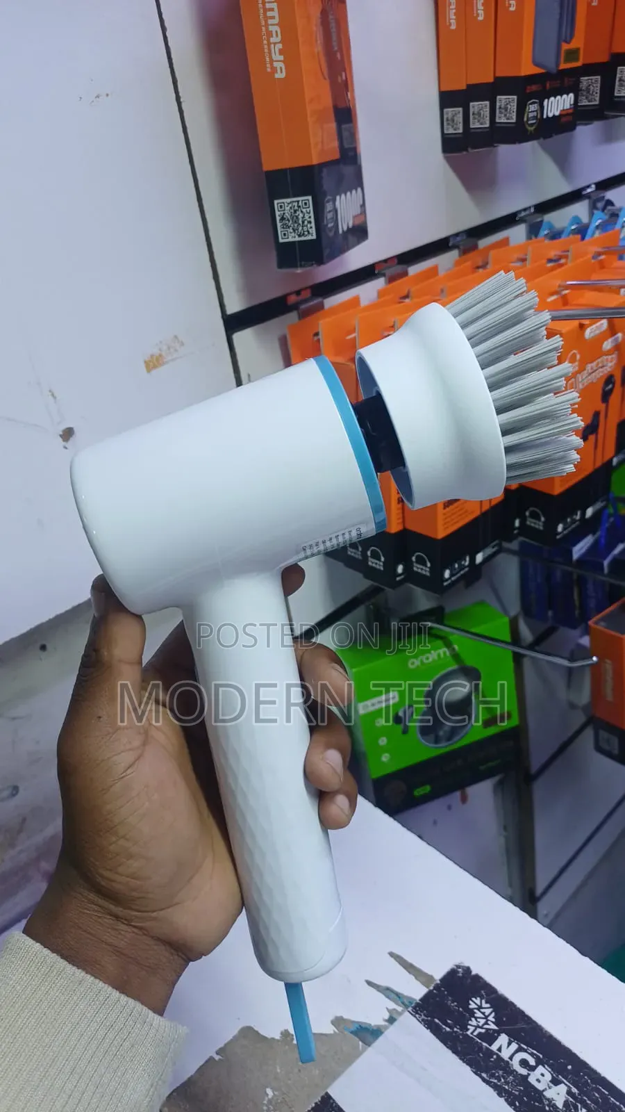Oraimo Ultra Cleaner Scrubber Cordless 1.5H Runtime Spin Brush