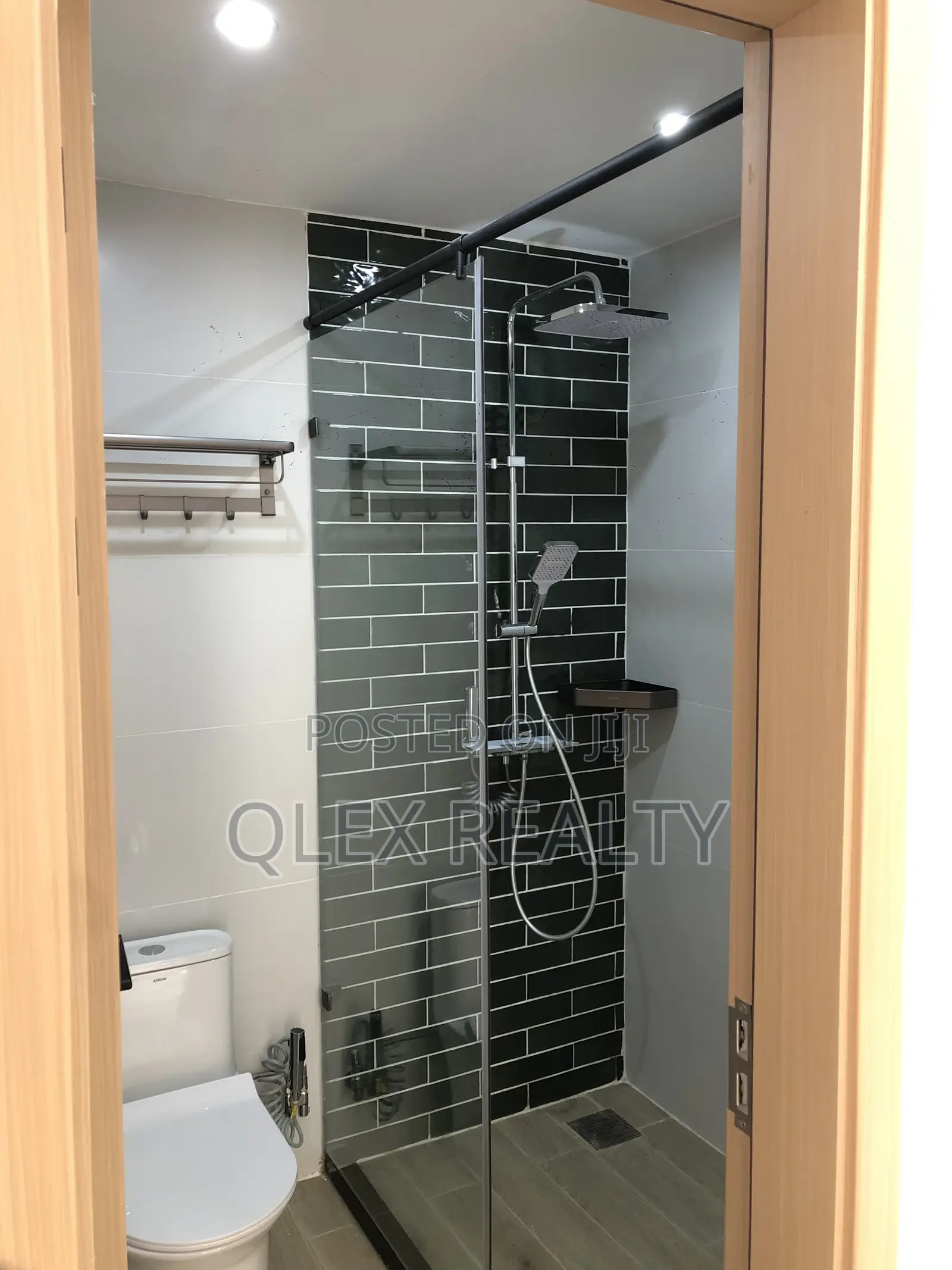 1bdrm Apartment in Sky Valley Residence, Raphta Road Area for rent