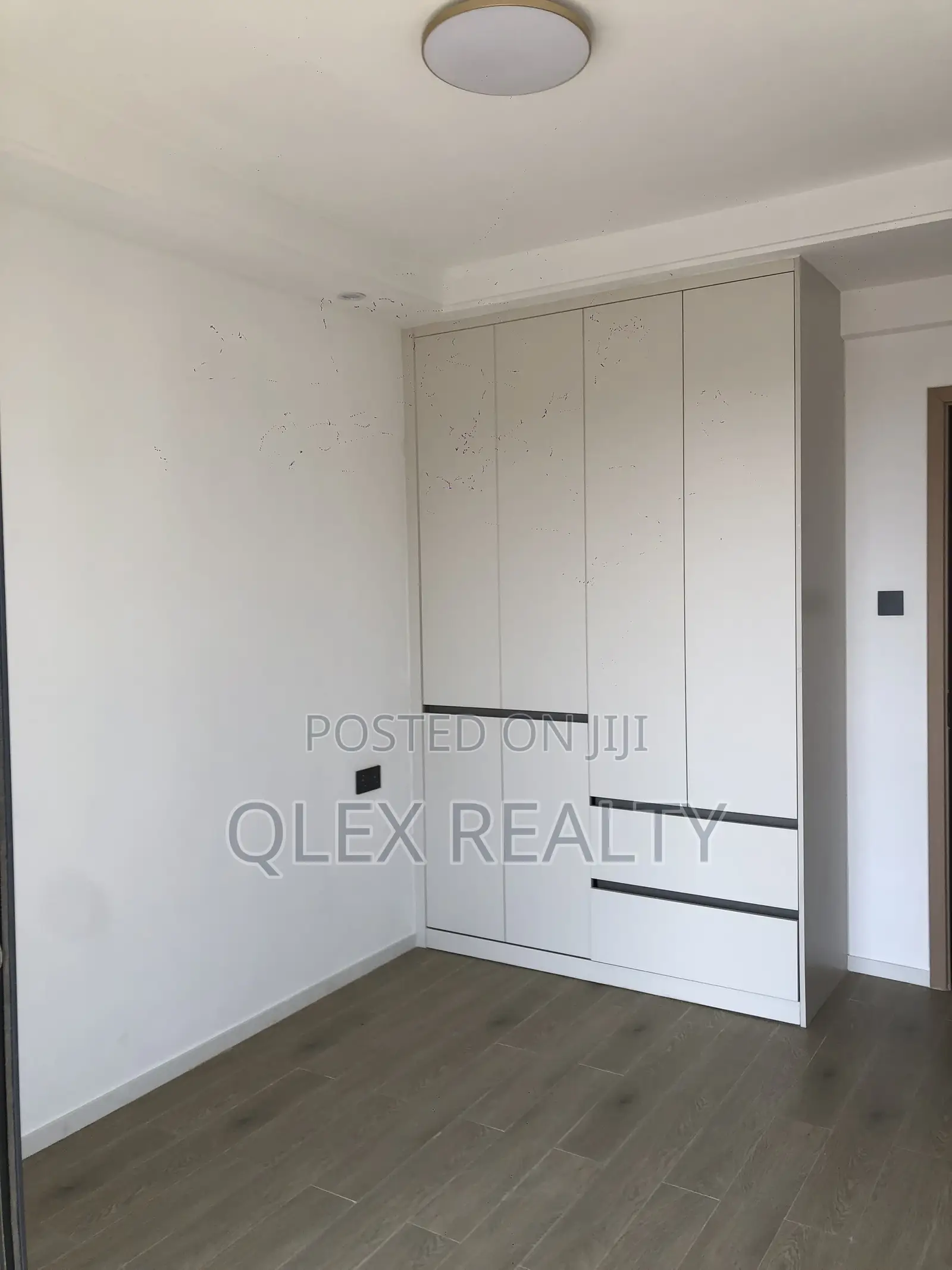 1bdrm Apartment in Sky Valley Residence, Raphta Road Area for rent