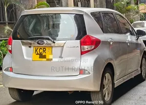 Subaru Trezia 2011 Silver