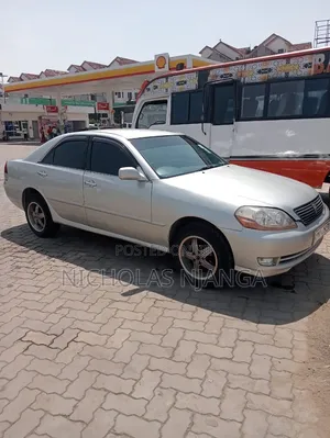 Toyota Mark II 2004 Silver