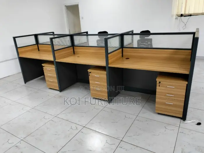 Office Sofa : 6-Way Modular Office Workstation