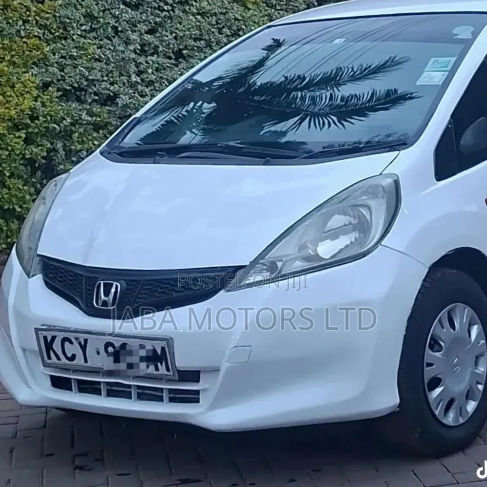 Honda Fit 2012 White