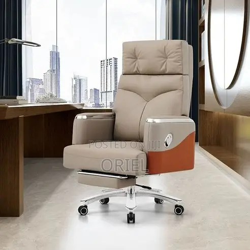 Office Chair : Executive Upholstered Ergonomic Office Chair