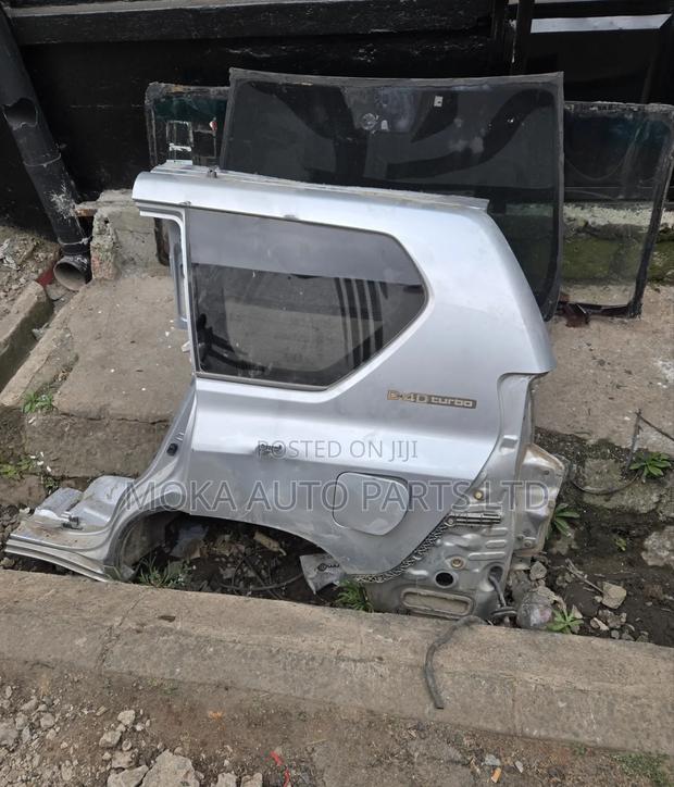 Prado 150 Rear Wing