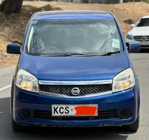 Nissan Lafesta 2011 Blue