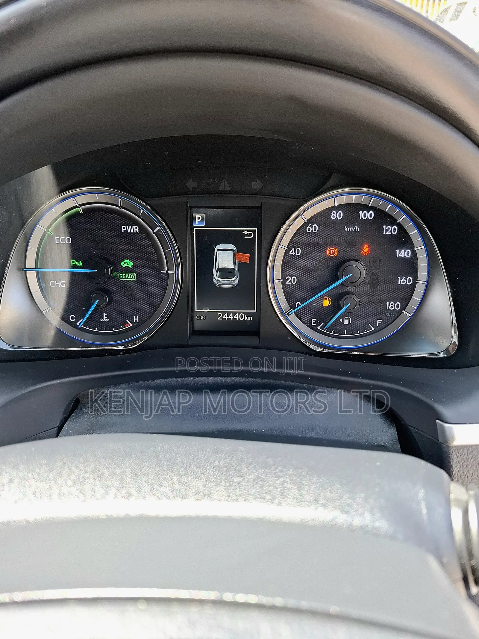 Toyota Harrier 2.5 Hybrid 4WD 2019 Silver