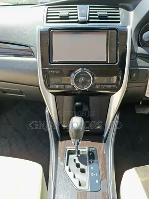Toyota Premio 2019 White