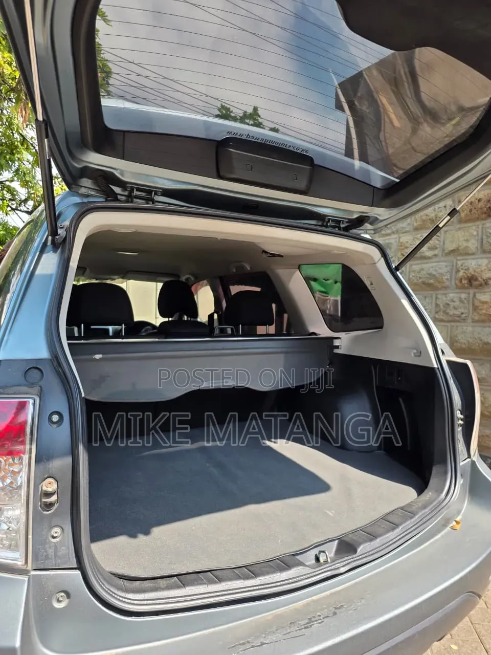 Subaru Forester 2011 Gray