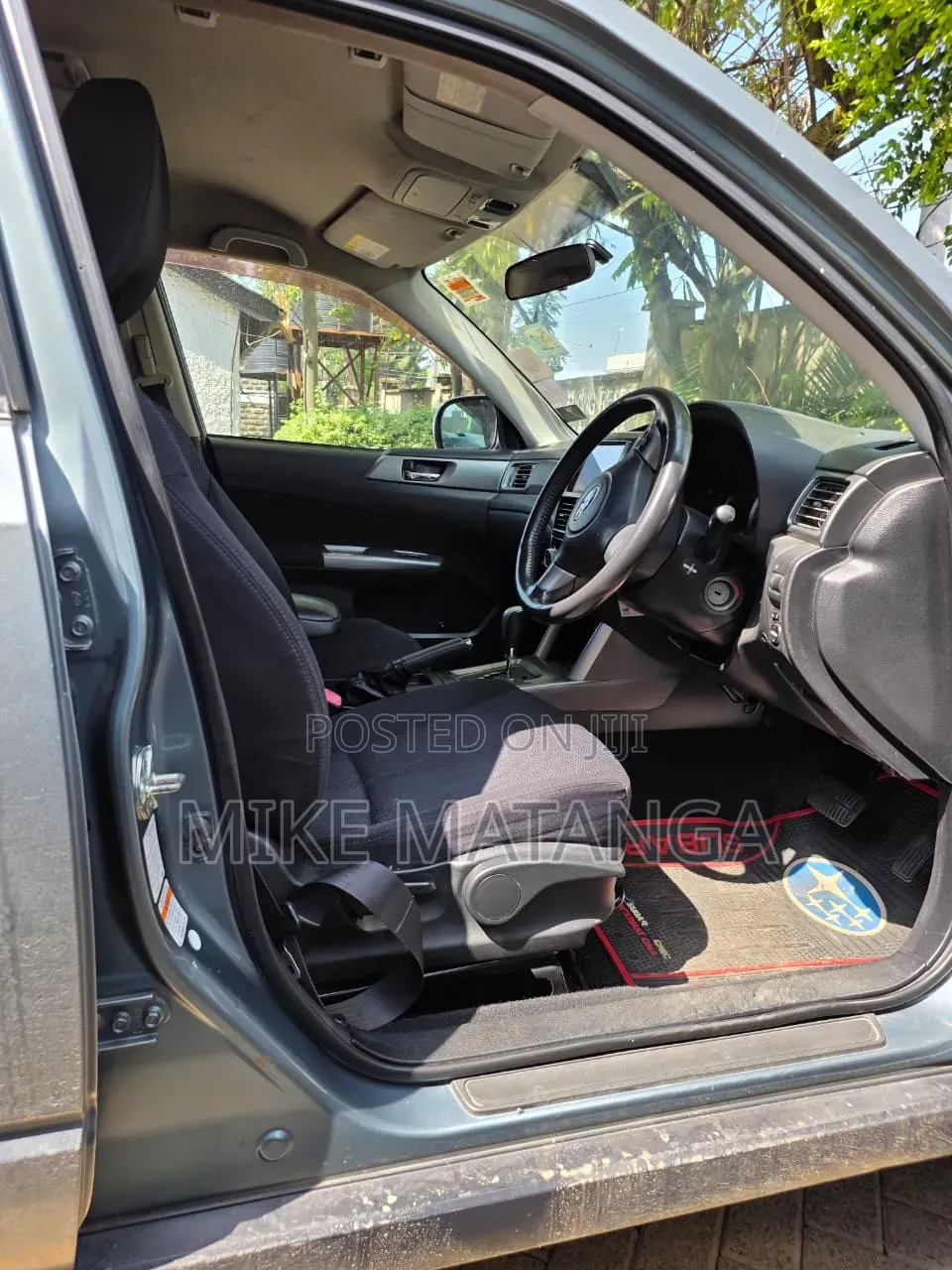 Subaru Forester 2011 Gray