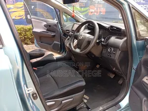 Toyota Wish 2009 Blue