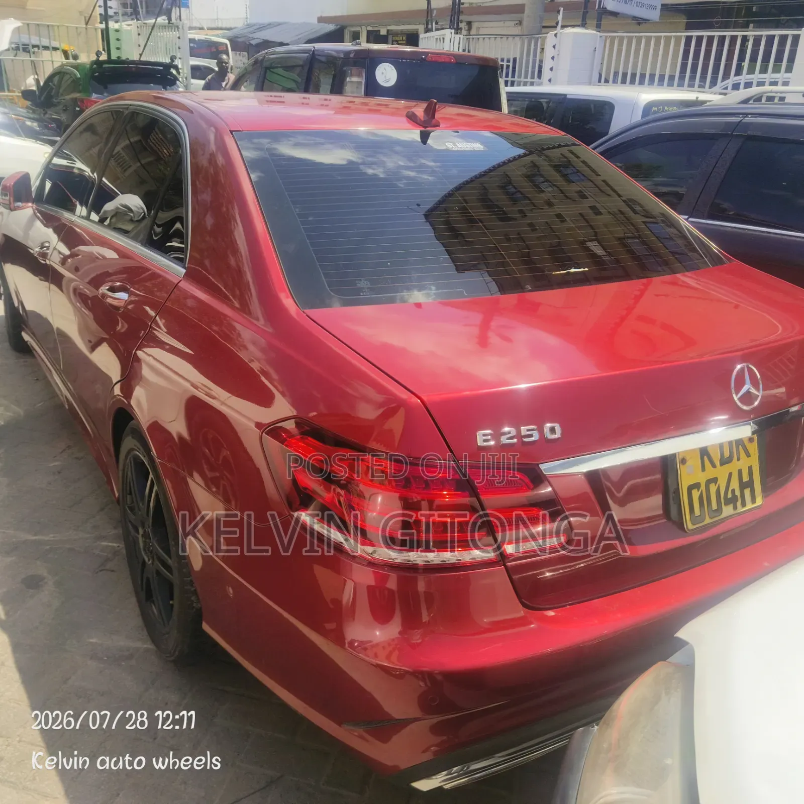 Mercedes-Benz E250 2016 Red