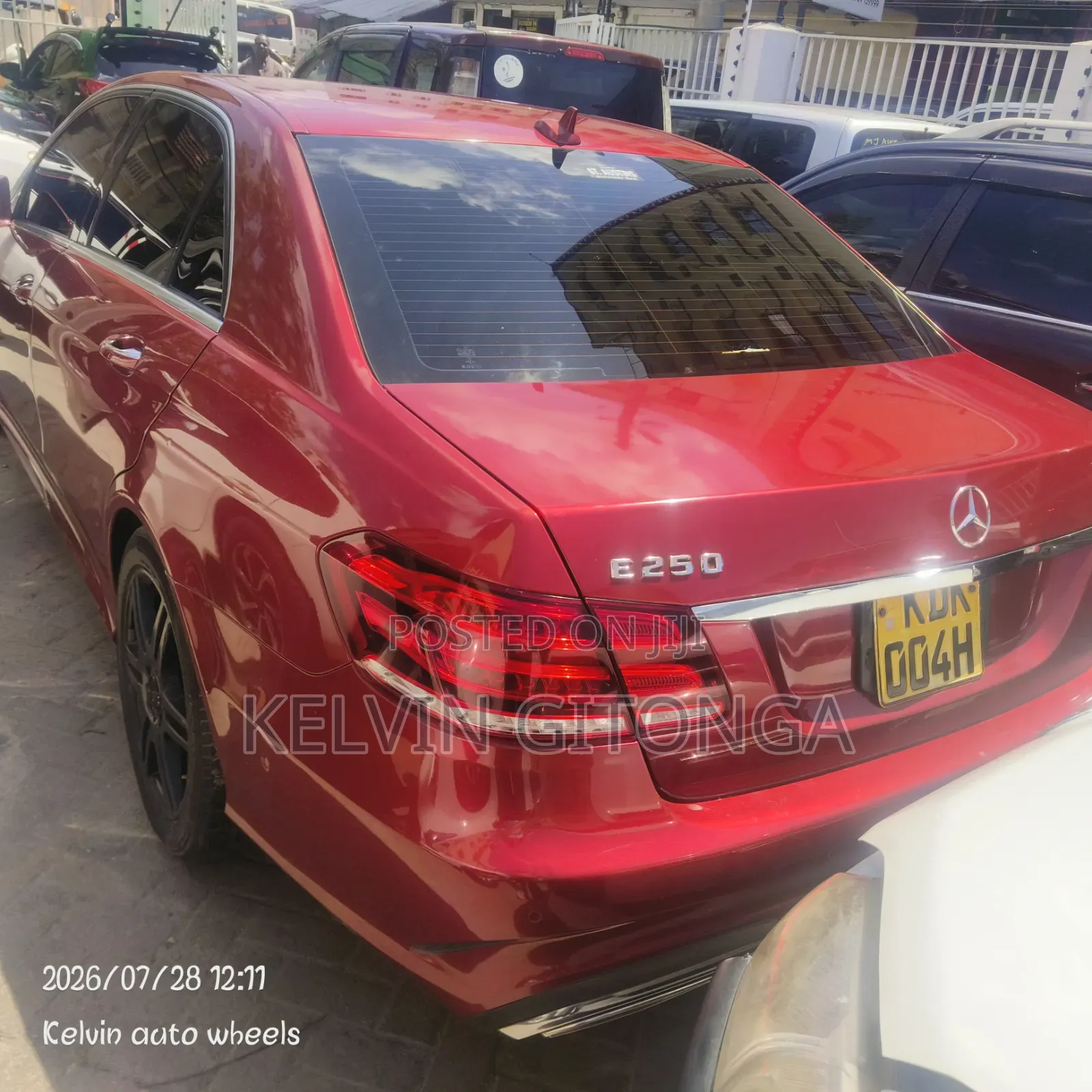Mercedes-Benz E250 2016 Red