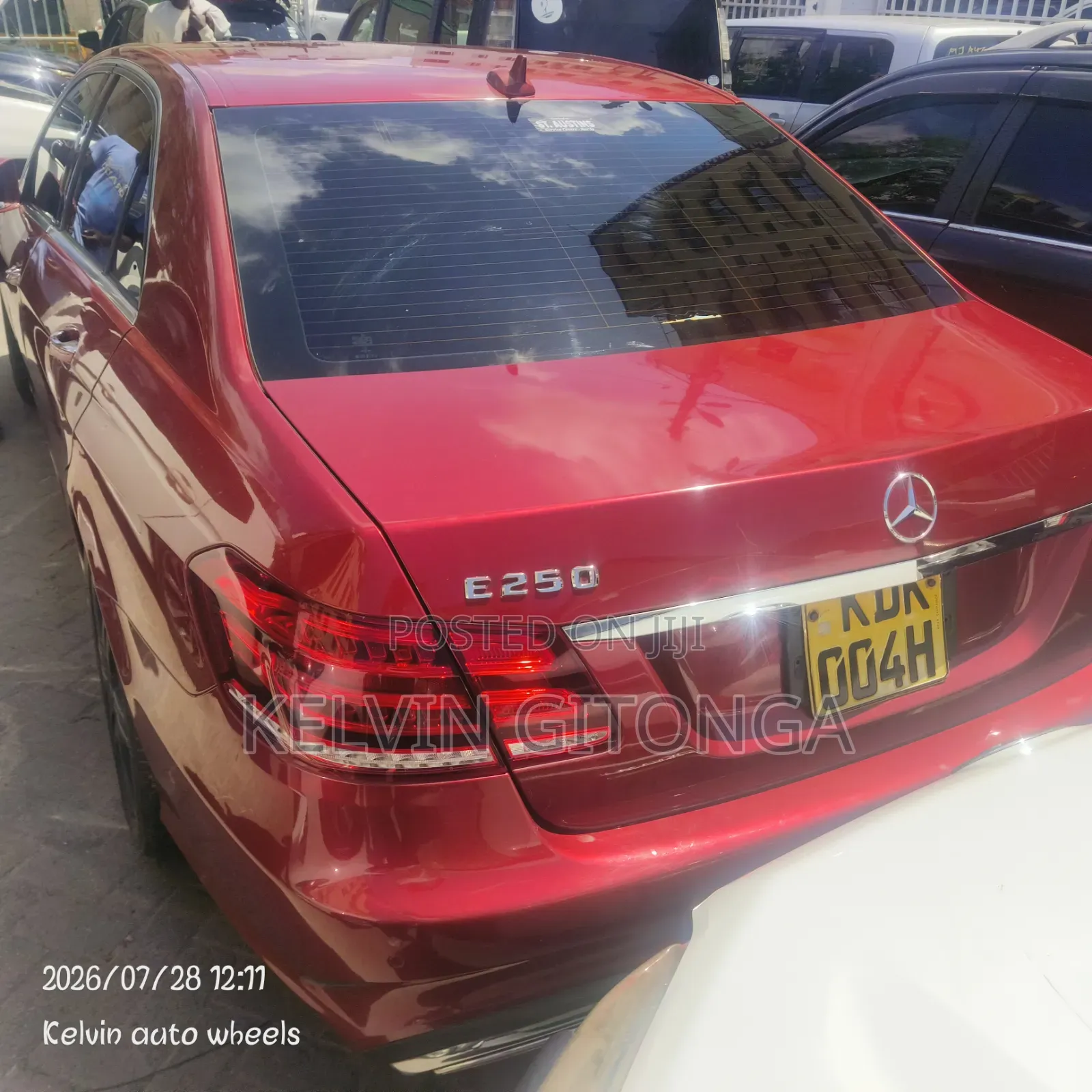 Mercedes-Benz E250 2016 Red