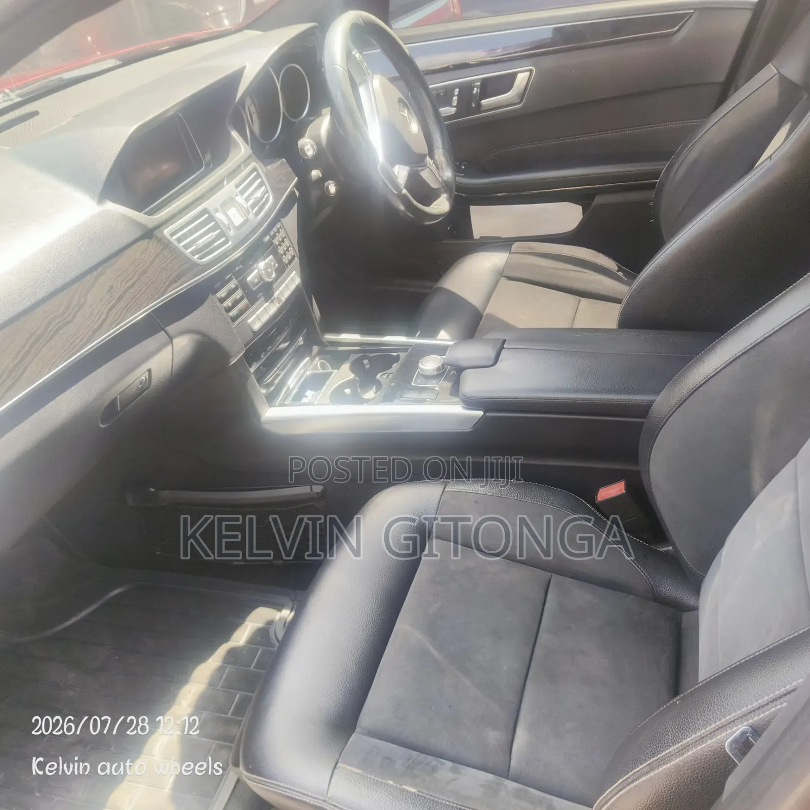 Mercedes-Benz E250 2016 Red