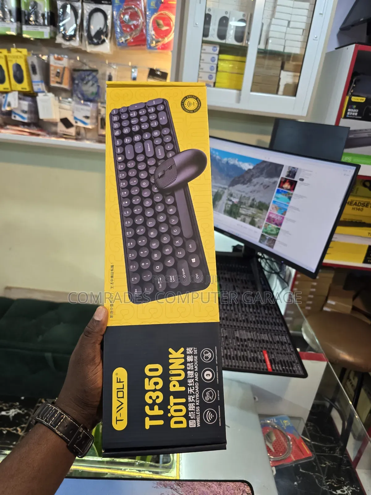 Wireless Combo Keyboard and Mouse