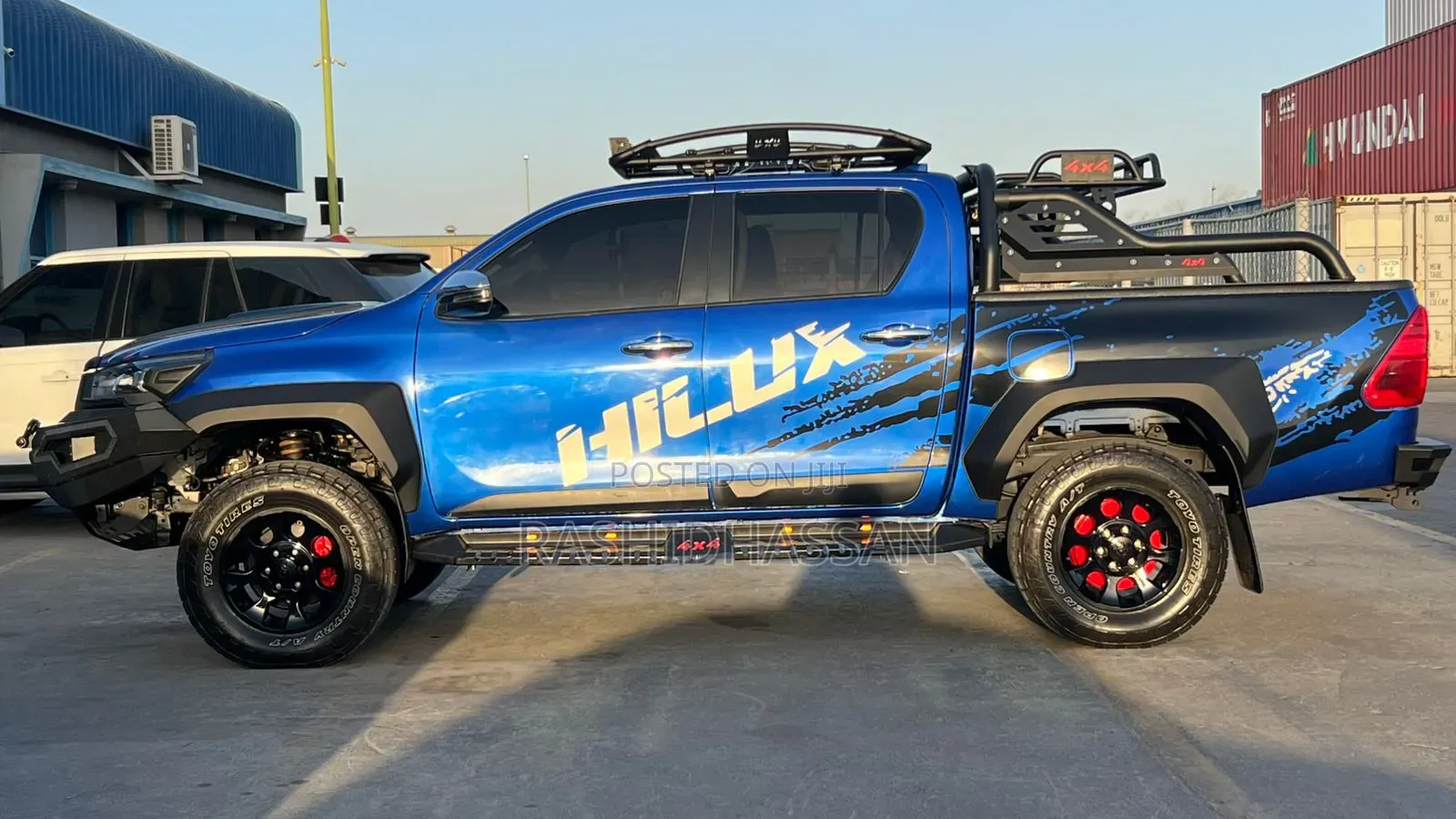 Toyota Hilux 2019 Blue